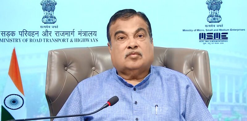 Nitin Gadkari calls for manufacturing of FFV and FFV-SHEV complying with BS-6 Norms  » Kamal Sandesh