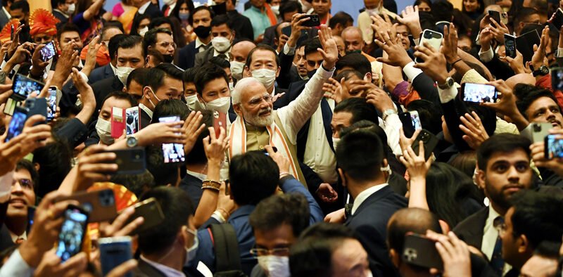 Prime Minister Interacts with Indian Community in Japan » Kamal Sandesh