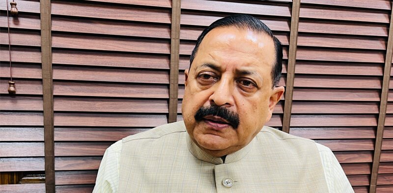 More than 200 ton of garbage was removed from the sea coasts during ongoing 75-day Coastal Clean-Up Campaign : Dr Jitendra Singh » Kamal Sandesh