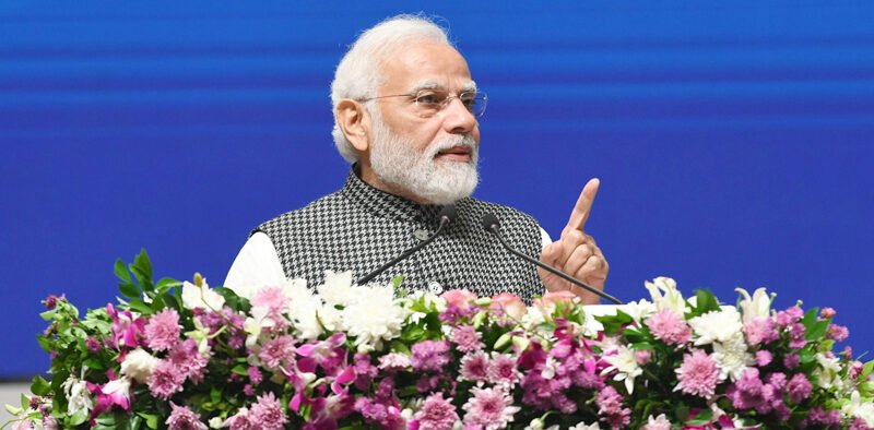 PM addresses a programme marking the commemoration of 40 years of Suzuki in India » Kamal Sandesh