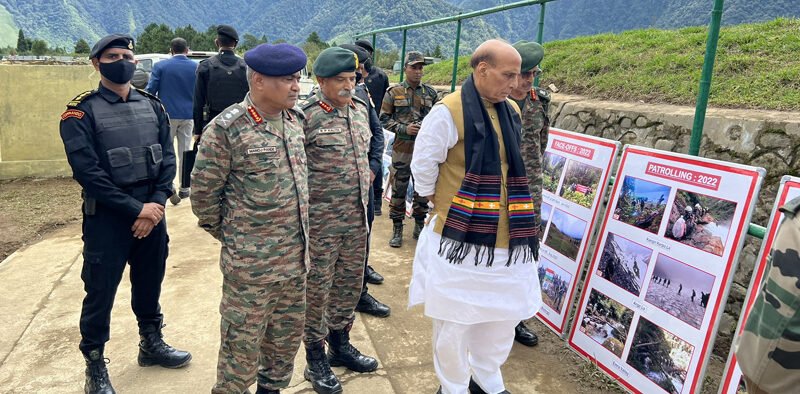 Raksha Mantri visits forward areas of 3 Corps in Arunachal Pradesh » Kamal Sandesh
