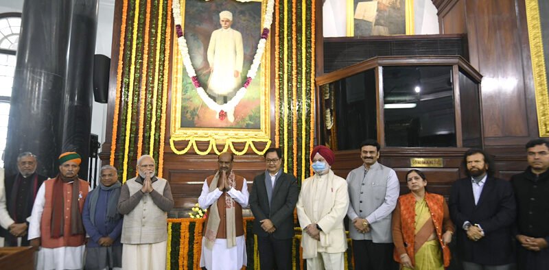 PM pays tributes to Pt. Madan Mohan Malaviya on his Jayanti » Kamal Sandesh